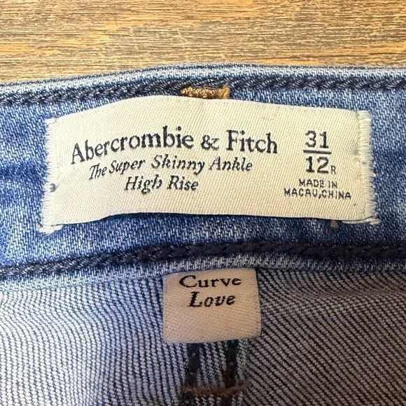 Abercrombie & Fitch Super Skinny Ankle High Rise Jeans Size 31/12 Curve Love - Picture 2 of 8